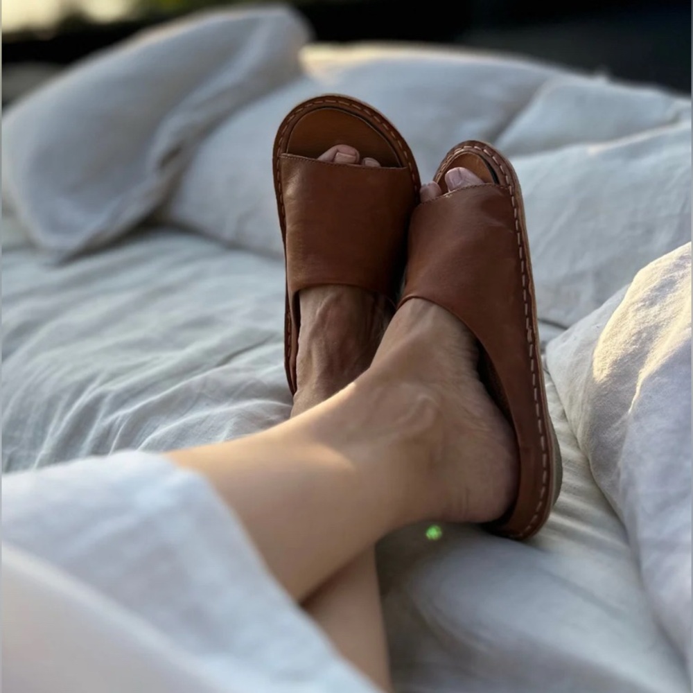 VIBAe SAINT TROPEZ Leather Cognac Brown